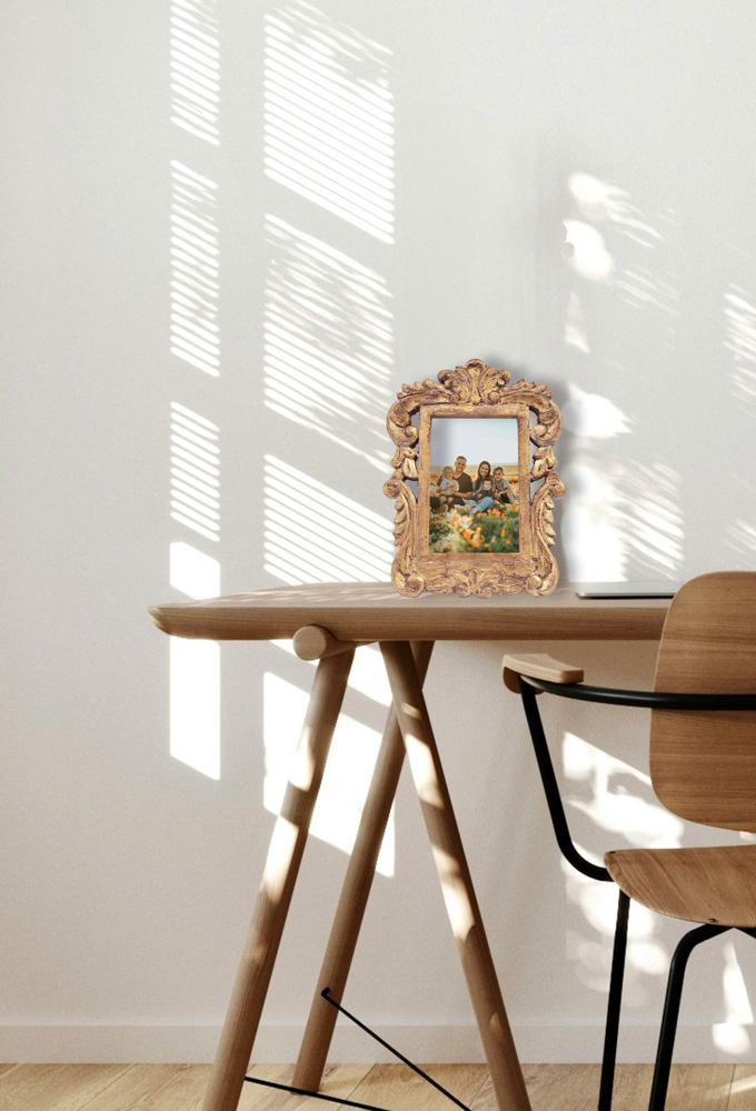 Beautiful wooden photo frame 8