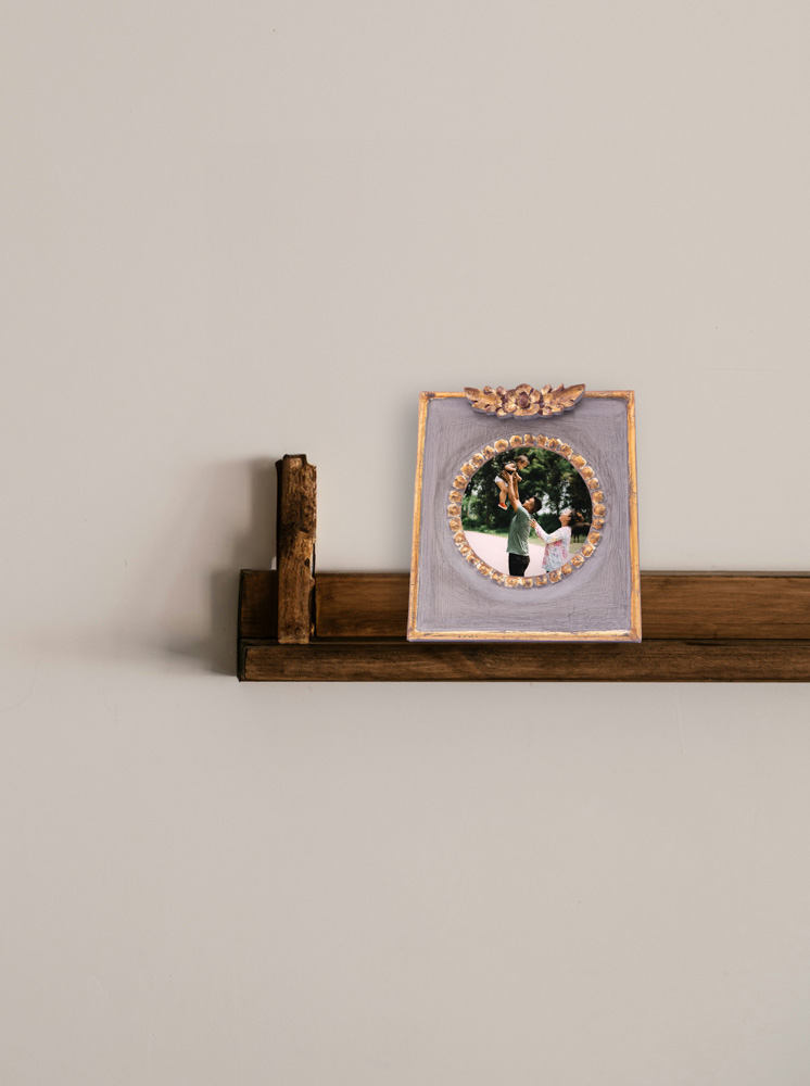 Beautiful wooden photo frame 12