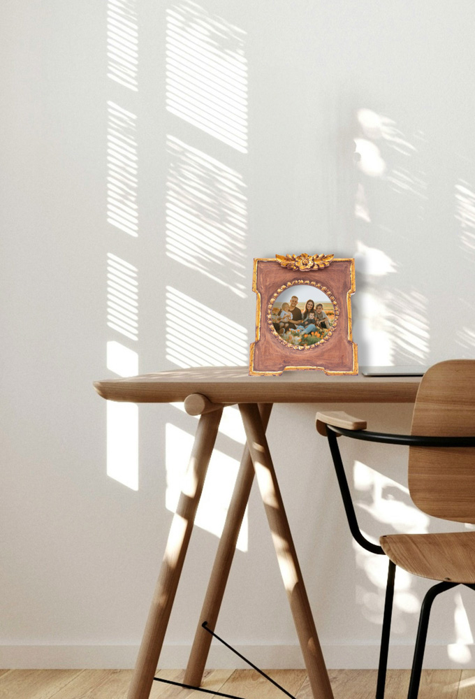 Beautiful wooden photo frame 10