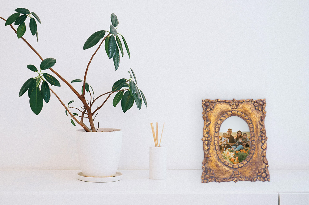 Beautiful wooden photo frame 25