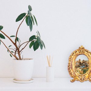 Beautiful wooden photo frame 28