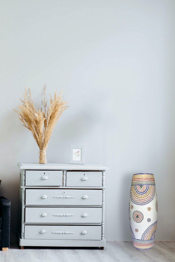 Beautiful hand crafted glass oval floor lamp 1