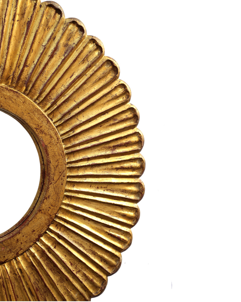 Round carved mirror frame - Image 3