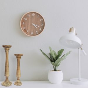 Set of 2 beautiful candle holders 7