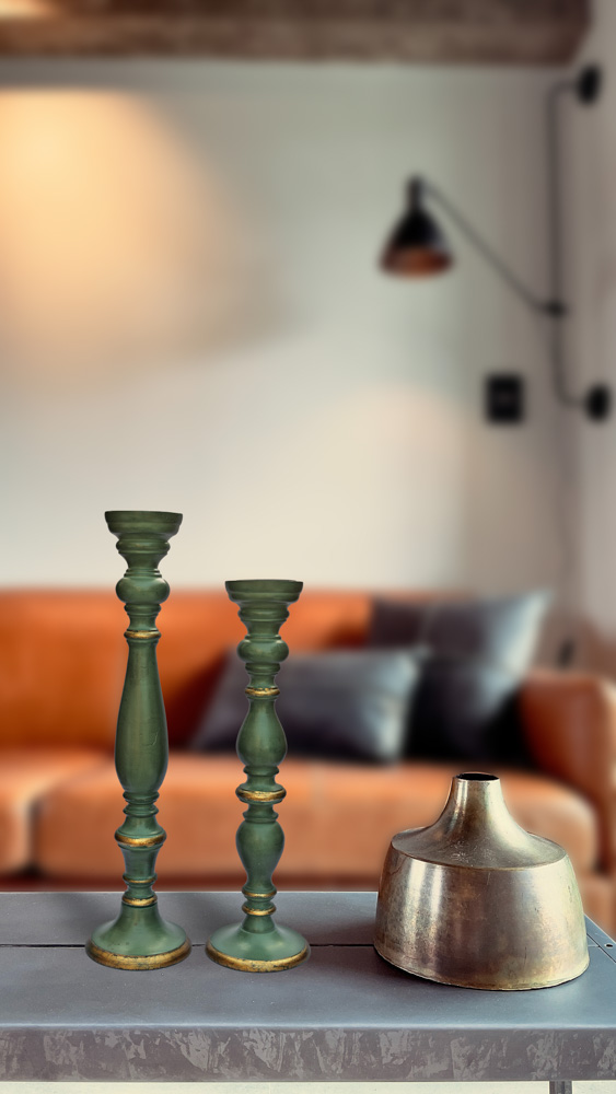 Set of 2 beautiful candle holders 5