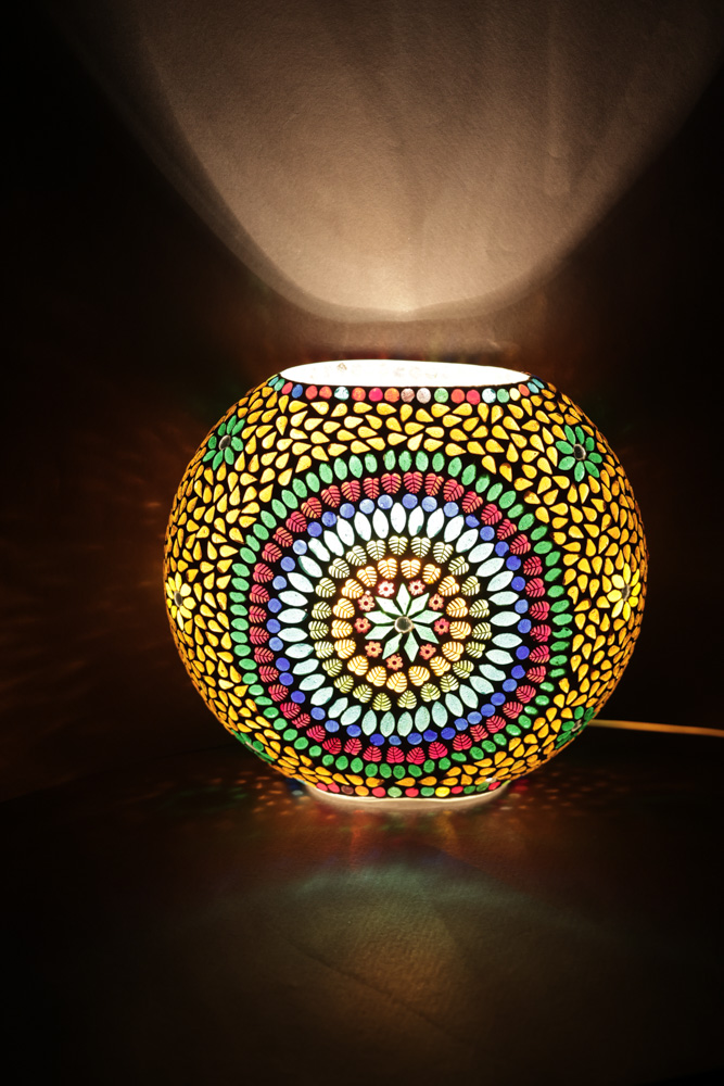 Stunning round glass table lamp with multicolour design 8