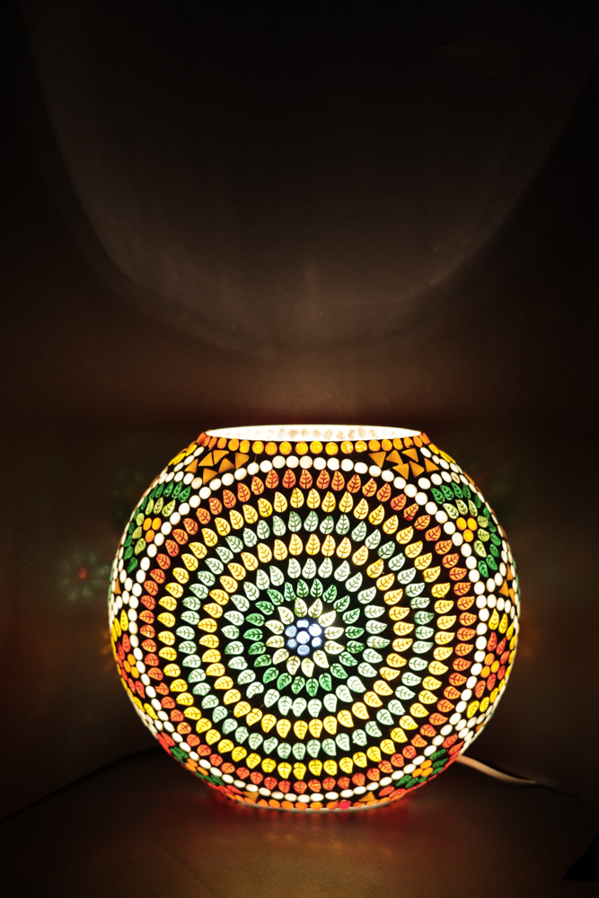 Stunning round glass table lamp with multicolour design 5 - Image 5