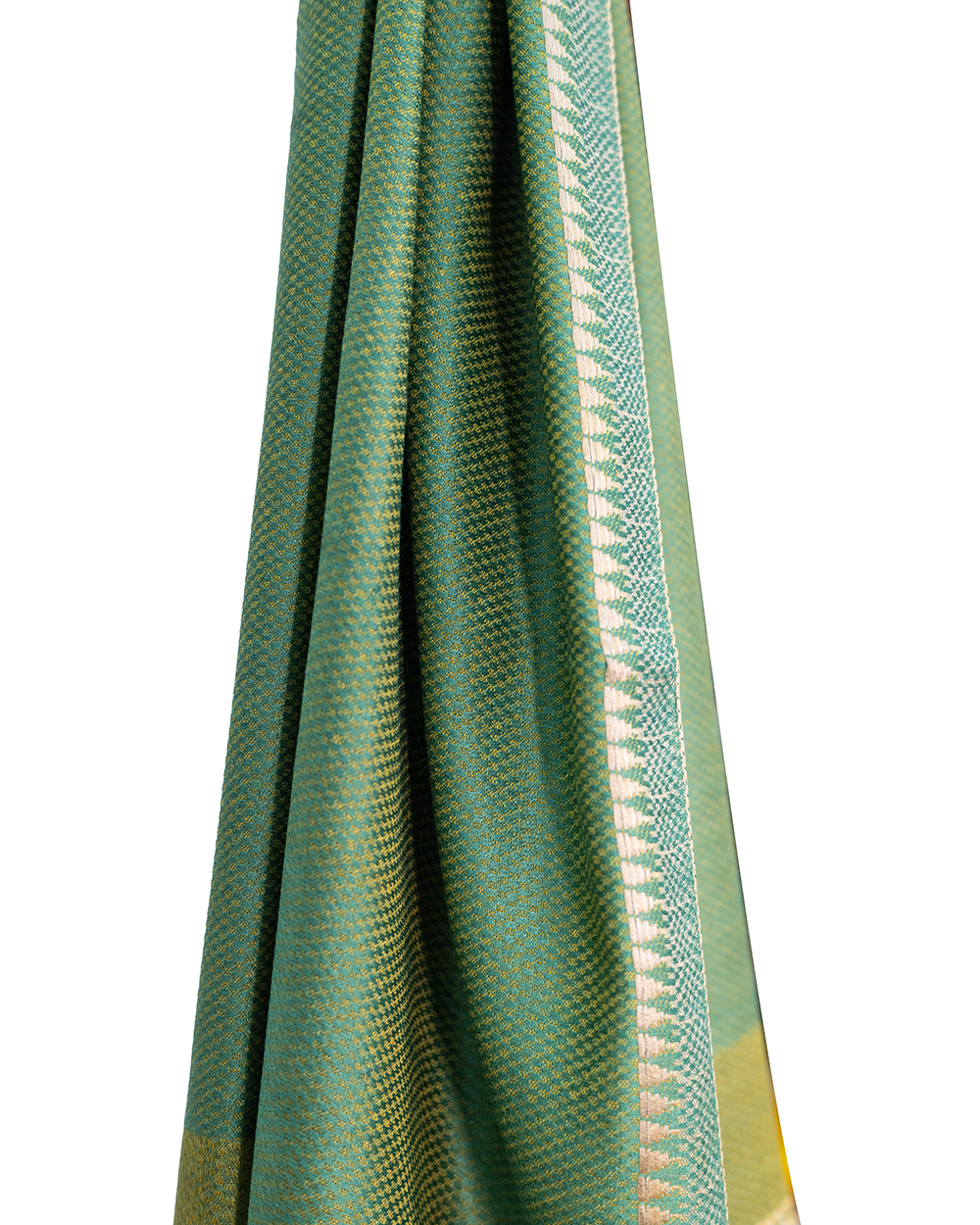 Stunning green Tussar Eri silk scarf - Image 3