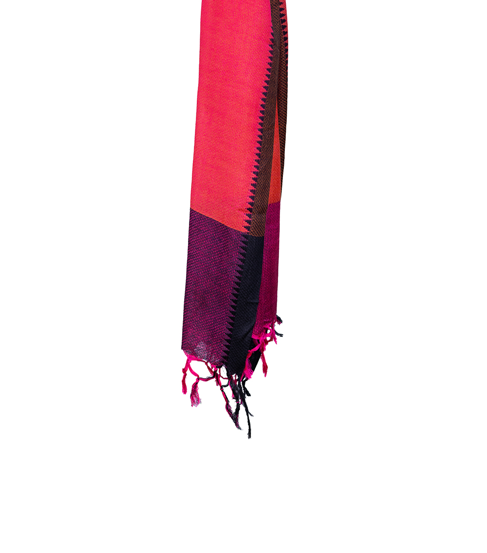 Stunning bright pink, purple and black tussar eri silk scarf - Image 4