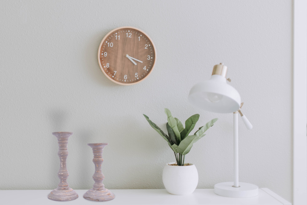 Set of 2 antique grey candleholders